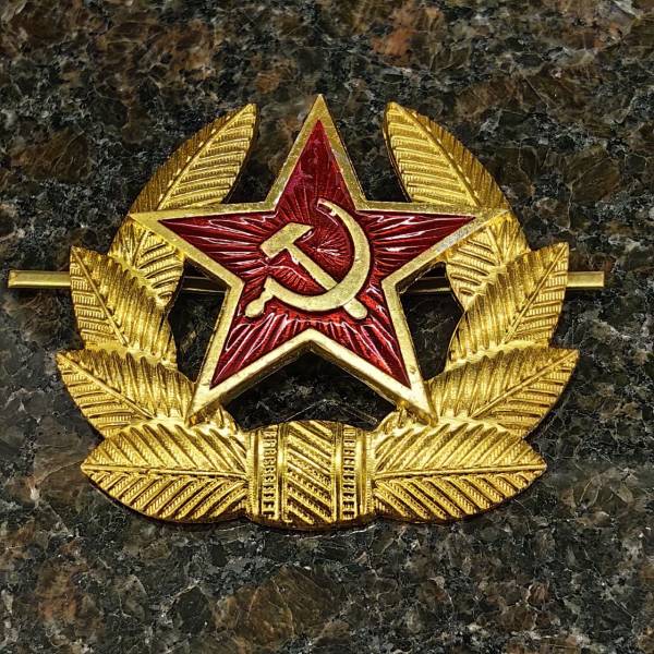 Кокарда солдатская Звезда СССР в обрамлении золотистая (2105996) - HAKKI