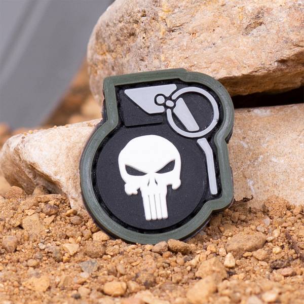 Нашивка ( шеврон патч patch ) тактическая Punisher ( Каратель ) Grenade 3D PVC ( пластизоль ) на липучке 3,2х3 черная (2504216) - HAKKI
