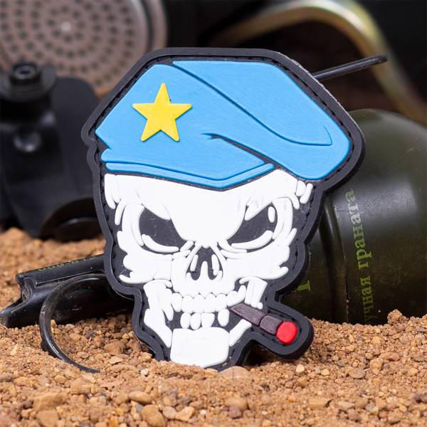 Нашивка ( шеврон патч patch ) тактическая Череп в голубом берете 3D PVC ( пластизоль ) на липучке 7,5х9 голубая (2504225) - HAKKI