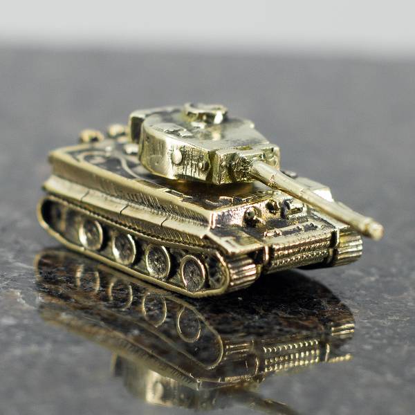 Модель танка Тигр ( Tiger ) II 60х24х19 мм (4901038) - HAKKI