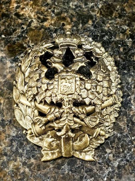 Знак нагрудный Артиллерист литой закрутка (2301131) - HAKKI