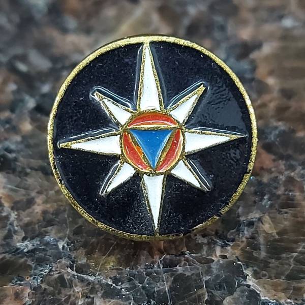 Знак фрачный Эмблема МЧС России на пимсе (2302046) - HAKKI