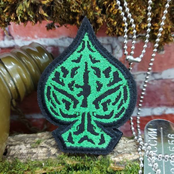 Нашивка ( шеврон патч patch ) тактическая Пика из оружия вышитая на липучке 5,6х7,5 черная (2509224) - HAKKI