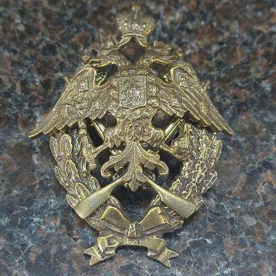 Знак нагрудный Стрелок литой закрутка (2301179) - HAKKI.RU