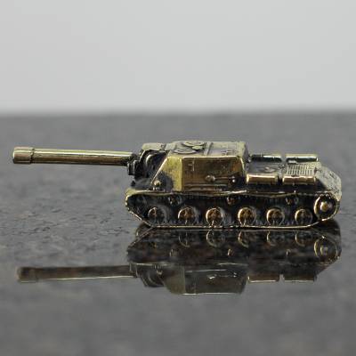 Модель танка ИСУ-152 70х15х20 мм (4901995) - HAKKI.RU