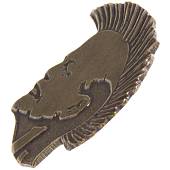 Знак нагрудный Ленин панк на пимсе (2301864) - ВОЕНТОРГ ТЫЛОВИК