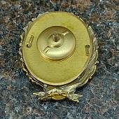 Знак нагрудный Ленин в венке закрутка (2305058) - ВОЕНТОРГ ТЫЛОВИК