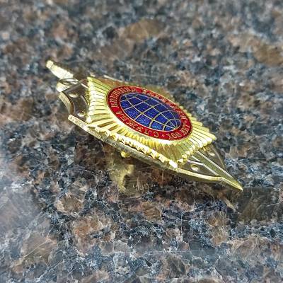 Знак нагрудный 100 лет Служба внешней разведки закрутка (2301331) - HAKKI.RU