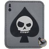 Нашивка ( шеврон патч patch ) тактическая Skull on Ace / Череп на Тузе 3D PVC ( пластизоль ) на липучке 8,9х7,4 серая (2504202) - ВОЕНТОРГ ТЫЛОВИК