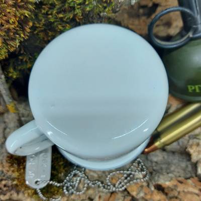 Кружка эмалированная Z #Своих не бросаем  белая (4602069) - HAKKI.RU
