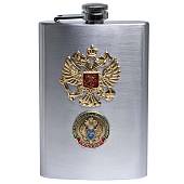 Набор подарочный с символикой ПС ФСБ России / Герб ( орел ) РФ ( фляжка 270 мл + стопки 2х30 мл + стопка складная 1х150 мл + лейка ) (4801199) - ВОЕНТОРГ ТЫЛОВИК