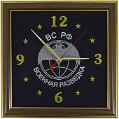 Часы настенные с символикой Военная разведка ВС РФ вышитые на бархате 30х30 (4102969) - ВОЕНТОРГ ТЫЛОВИК