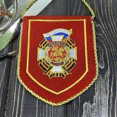 Вымпел малый с вышивкой Гвардия России 13х16 красный (4502038) - ВОЕНТОРГ ТЫЛОВИК