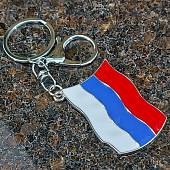 Брелок для ключей Флаг РОССИИ серебристый (4402550) - ВОЕНТОРГ ТЫЛОВИК