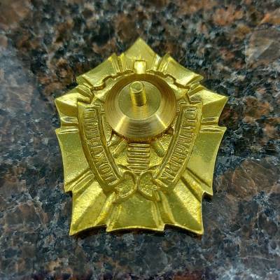 Знак нагрудный ОТЛИЧНЫЙ ПОЖАРНЫЙ закрутка (2301061) - HAKKI.RU