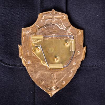 Знак ( жетон ) нагрудный ДЕЖУРНЫЙ ПО УЧЕБНОМУ ЦЕНТРУ (2304038) - HAKKI.RU