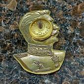 Знак Сталин ( бюст ) закрутка (2305055) - ВОЕНТОРГ ТЫЛОВИК