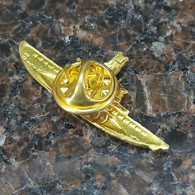 Знак фрачный Командир Подводной лодки на пимсе золотистый (2302093) - HAKKI.RU