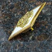 Знак нагрудный ( ромб ) МО РФ об окончании Высшего военного училища ВУЗ закрутка (2301555) - ВОЕНТОРГ ТЫЛОВИК